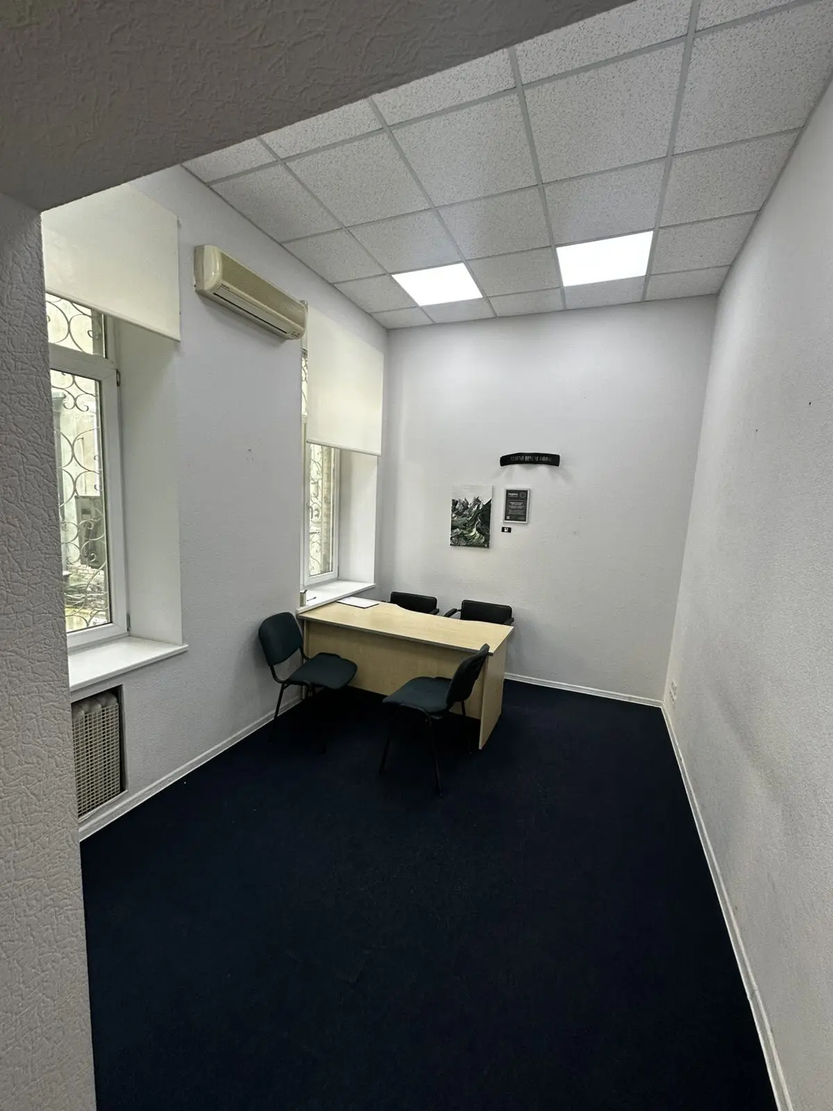 Фото Rent an office, Volodymyrska Street  Kyiv for long-term rent, price: 25000 грн, code 1717