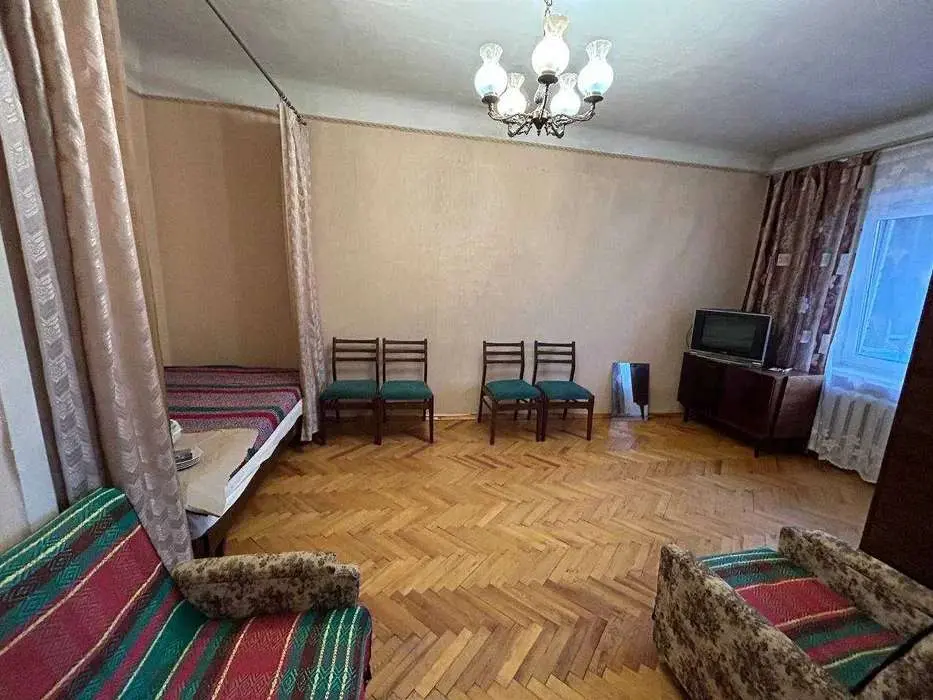 Фото Зняти 1 кімнатну квартиру, Миру просп. 13 Київ в довгострокову оренду, ціна: 10000 UAH, код 1718