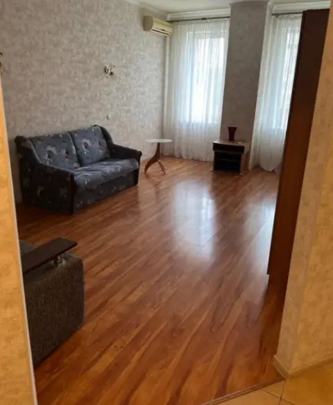 Фото Продаю 1-комнатную квартиру, 56 кв. м, Пишоновская ул.  Одесса, цена: 57000 $, код 1724