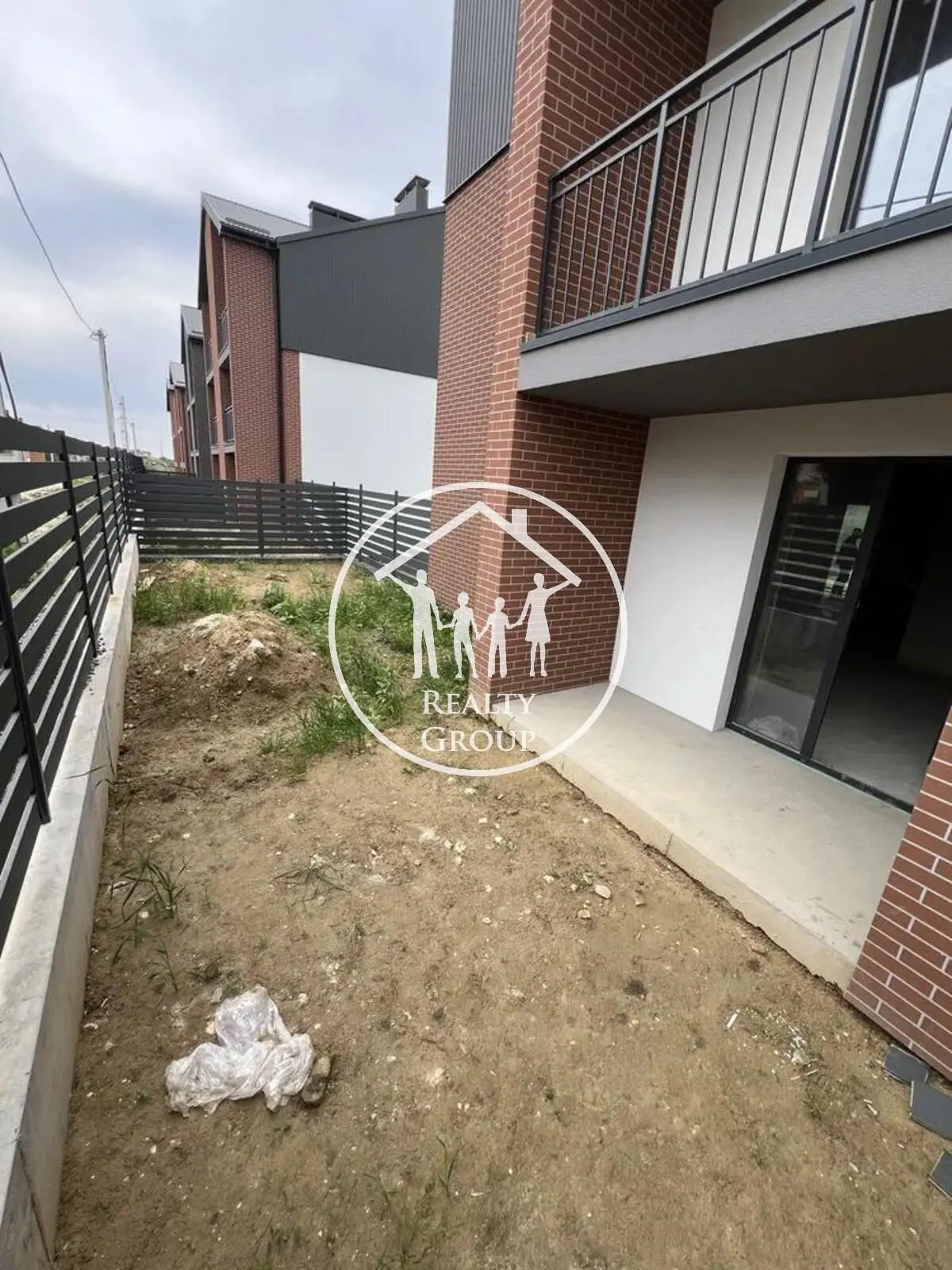 Фото Продаю 2 кімнатну квартиру, 129 кв. м, Принада вул.  Винники, ціна: 90000 $, код 1731