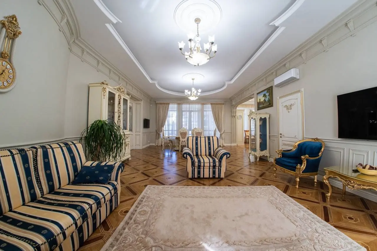 Фото Продаю будинок, 650 кв. м, Аркадіївський пров. 9 Одеса, ціна: 3000000 $, код 1733