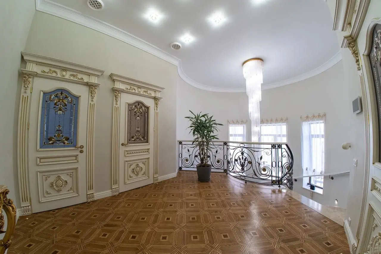 Фото Продаю будинок, 650 кв. м, Аркадіївський пров. 9 Одеса, ціна: 3000000 $, код 1733