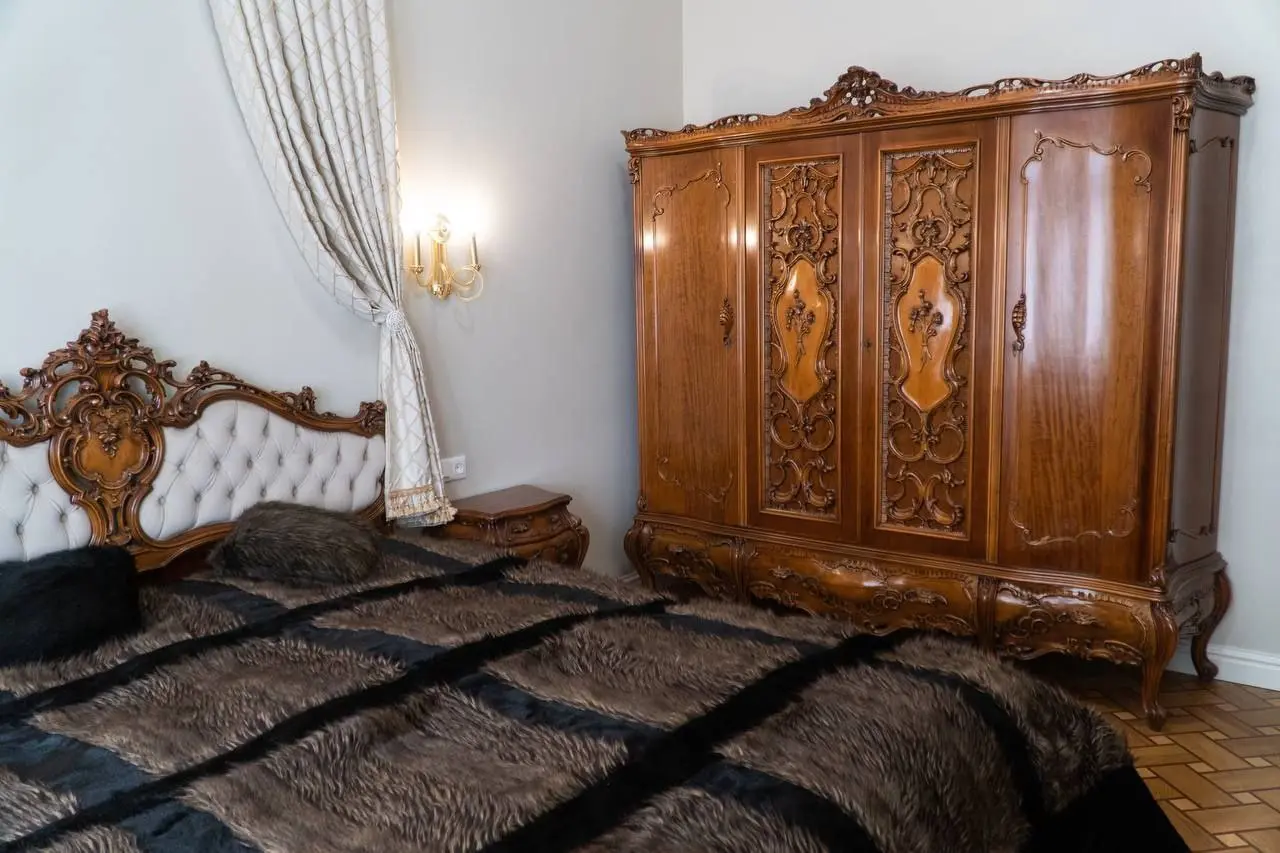 Фото Продаю будинок, 650 кв. м, Аркадіївський пров. 9 Одеса, ціна: 3000000 $, код 1733