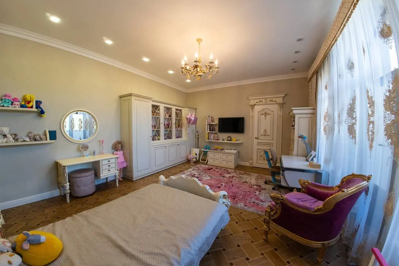 Фото Продаю будинок, 650 кв. м, Аркадіївський пров. 9 Одеса, ціна: 3000000 $, код 1733