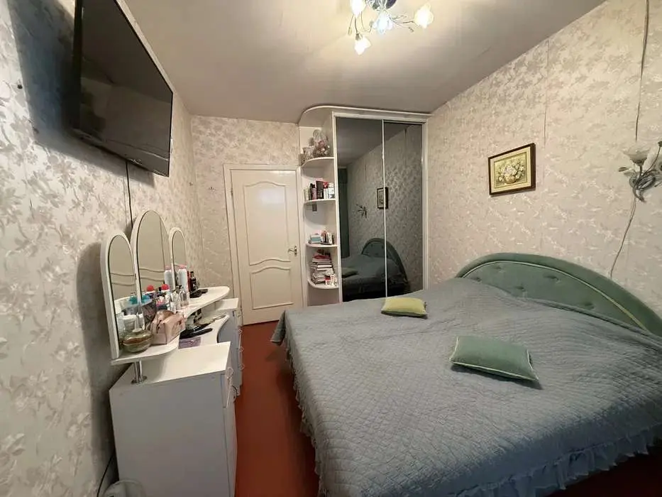 Фото Selling a 2-room apartment, 51 sq.m., Ozerna Street 14 Kyiv, price: 80000 $, code 1738