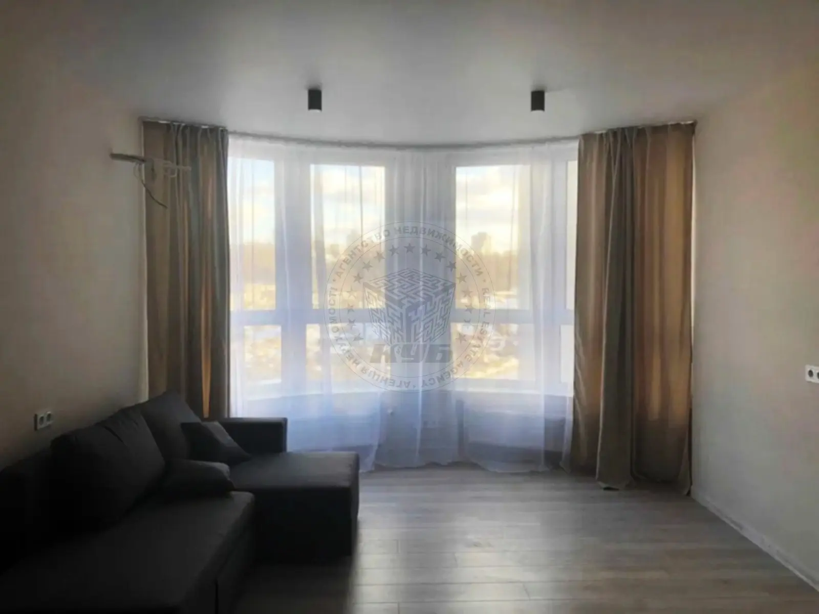 Фото Продаю 1 кімнатну квартиру, 35 кв. м, Новопольова вул. 2 Київ, ціна: 80000 $, код 1742