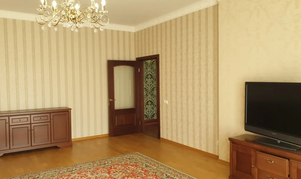 Фото Rent a 2-room apartment, Yevhena Konovaltsia Street (Schorsa Street) 44 Kyiv for long-term rent, price: 27000 грн, code 1747