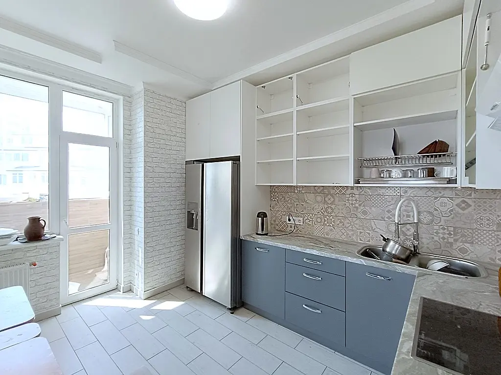 Фото Продаю 3 кімнатну квартиру, 95 кв. м, Люстдорфська дорога (Черноморская дорога) 55л Одеса, ціна: 90000 $, код 1749