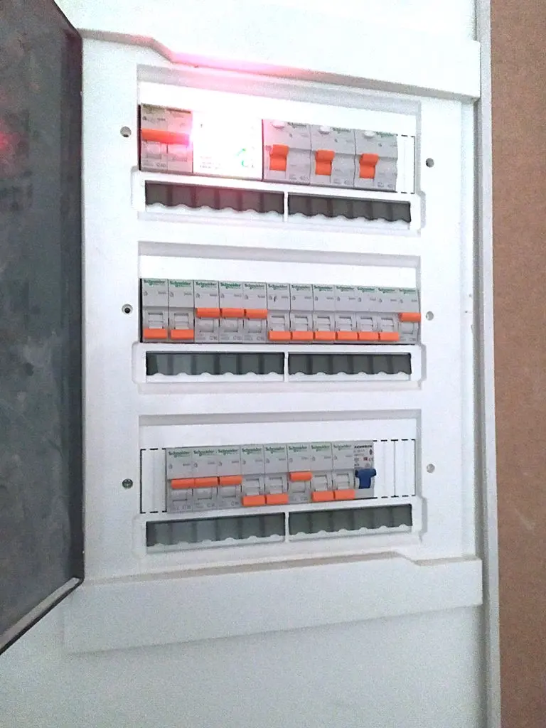 Фото Продаю 3 кімнатну квартиру, 95 кв. м, Люстдорфська дорога (Черноморская дорога) 55л Одеса, ціна: 90000 $, код 1749