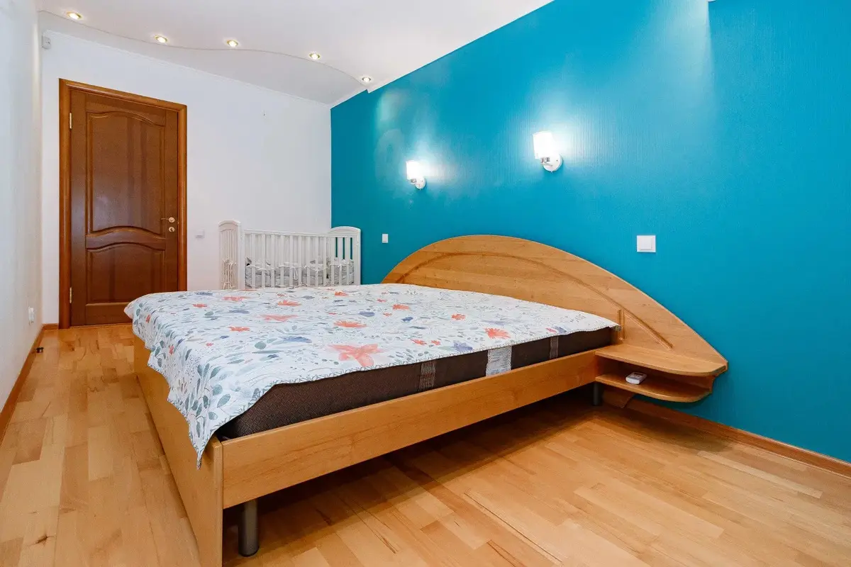 Фото Продаю 4-комнатную квартиру, 110 кв. м, Большая Китаевская ул.  Киев, цена: 120000 $, код 1750