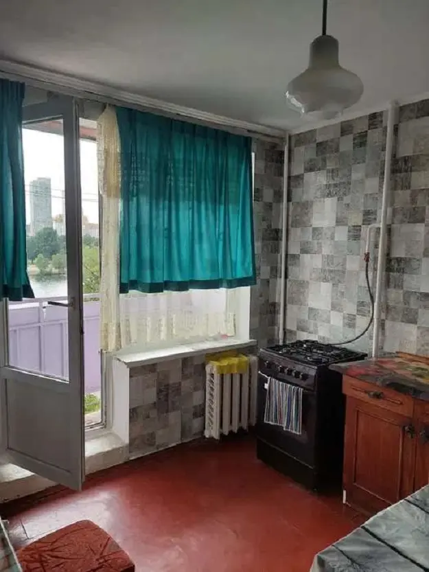 Фото Зняти 1 кімнатну квартиру, Березняківська вул. 30 Київ в довгострокову оренду, ціна: 7500 UAH, код 1764