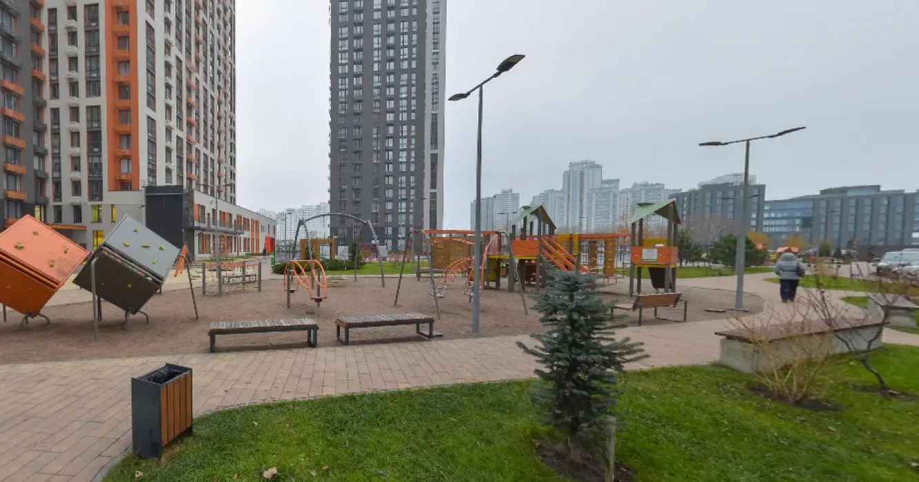 Фото Selling a 1-room apartment, 46.5 sq.m., Dniprovska Embarkment 18б Kyiv, price: 85000 $, code 1765