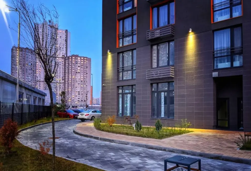 Фото Selling a 1-room apartment, 46.5 sq.m., Dniprovska Embarkment 18б Kyiv, price: 85000 $, code 1765