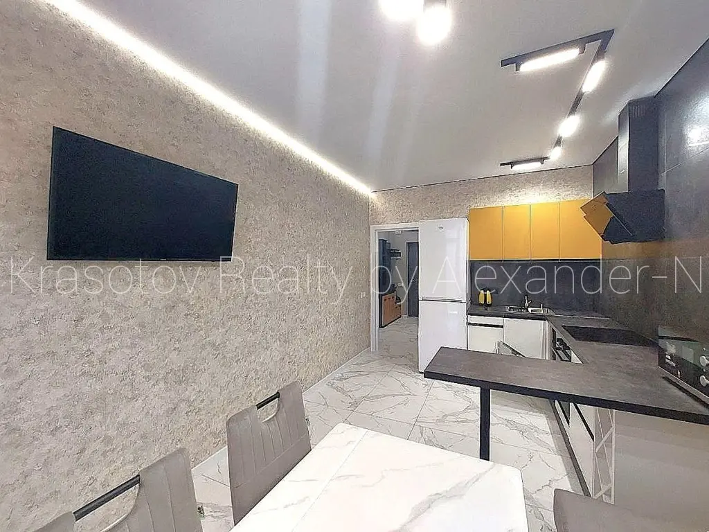 Фото Зняти 1 кімнатну квартиру, Генуезька вул. 1 к1 Одеса в довгострокову оренду, ціна: 700 $, код 1779