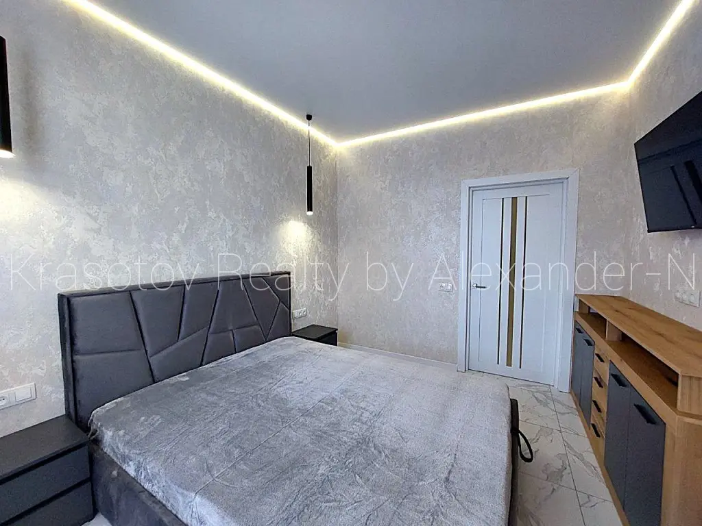 Фото Зняти 1 кімнатну квартиру, Генуезька вул. 1 к1 Одеса в довгострокову оренду, ціна: 700 $, код 1779