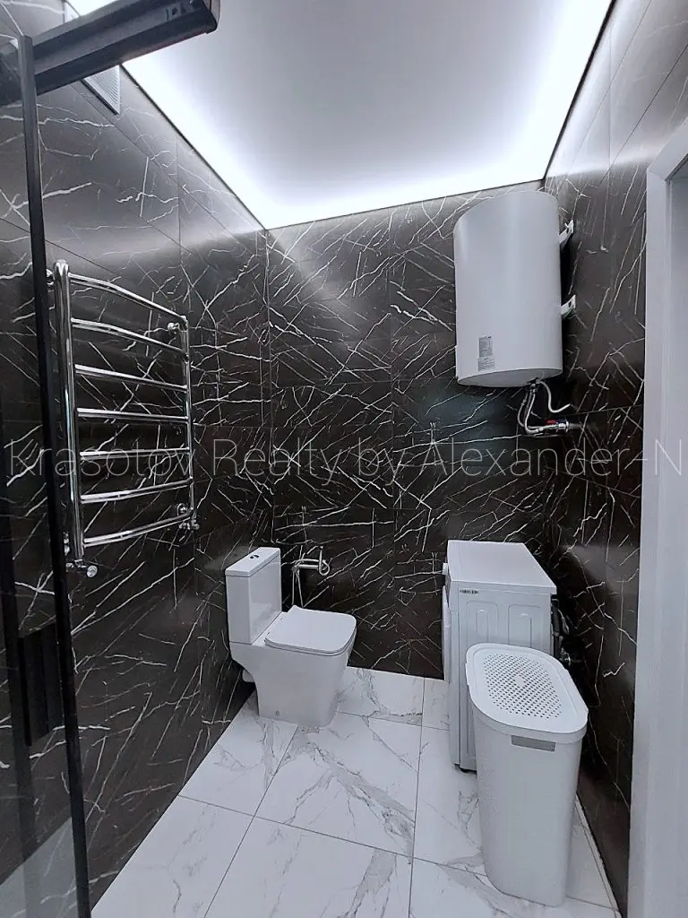 Фото Зняти 1 кімнатну квартиру, Генуезька вул. 1 к1 Одеса в довгострокову оренду, ціна: 700 $, код 1779