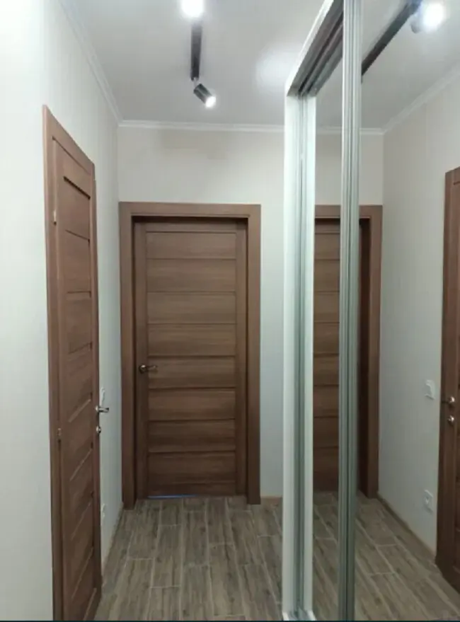 Фото Rent a 1-room apartment, Revutskoho Street 54 Kyiv for long-term rent, price: 16000 грн, code 1785