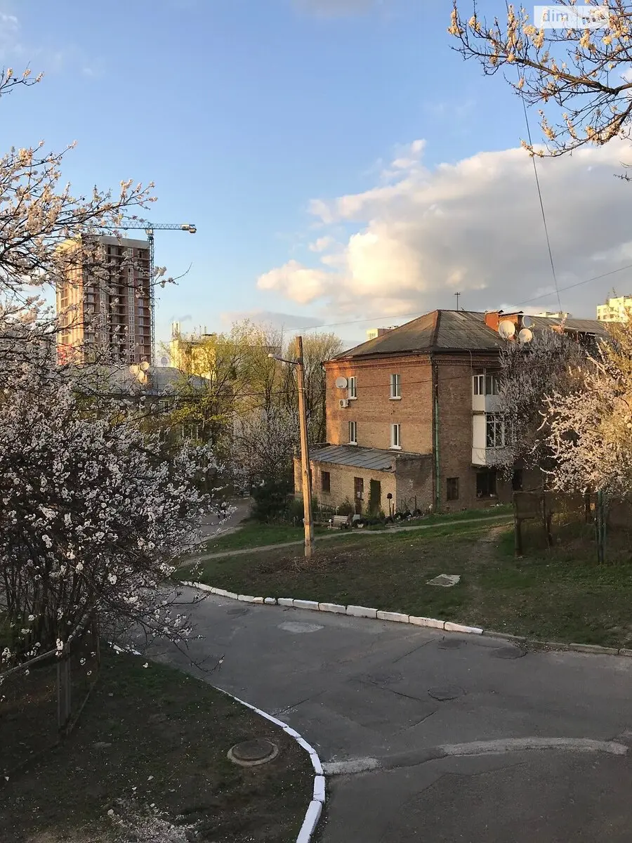 Фото Продаю 2-комнатную квартиру, 44 кв. м, Кустанайская ул.  Киев, цена: 63000 $, код 1787
