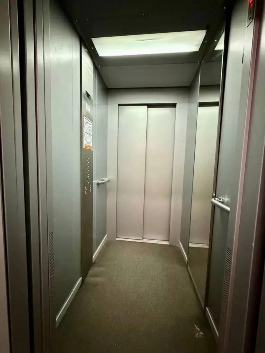 Фото Продаю 1 кімнатну квартиру, 43 кв. м, Метрологічна вул. 15 Київ, ціна: 75500 $, код 1788