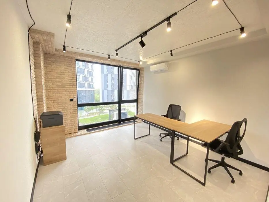 Фото Rent an office, Zarichna Street 6к3 Kyiv for long-term rent, price: 83000 грн, code 1792