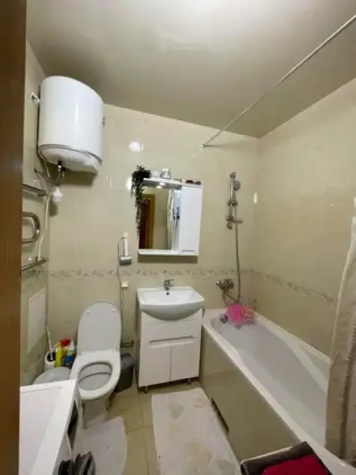 Фото Продаю 1 кімнатну квартиру, 41.8 кв. м, Анни Ахматової вул. 35 Київ, ціна: 78000 $, код 1794
