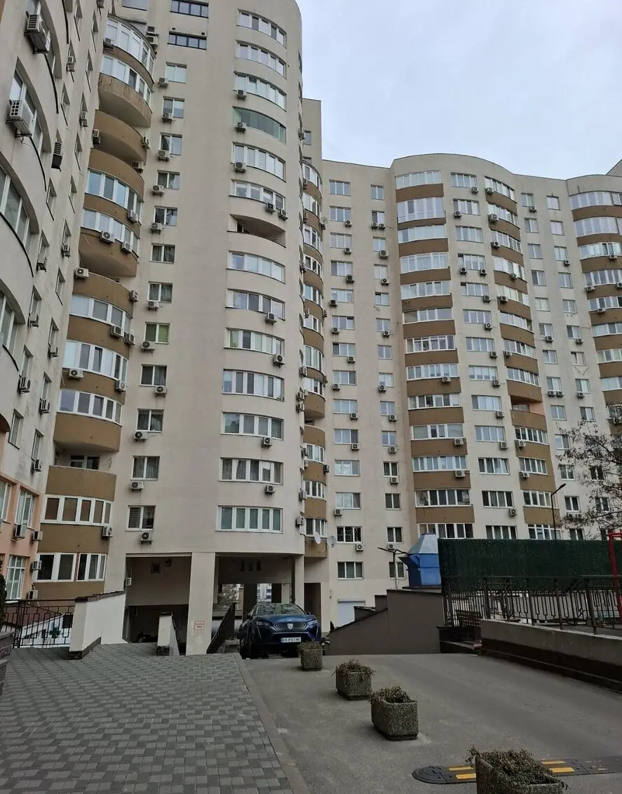 Фото Продаю 2-комнатную квартиру, 73 кв. м, Демеевская ул. 13 Киев, цена: 174000 $, код 1800