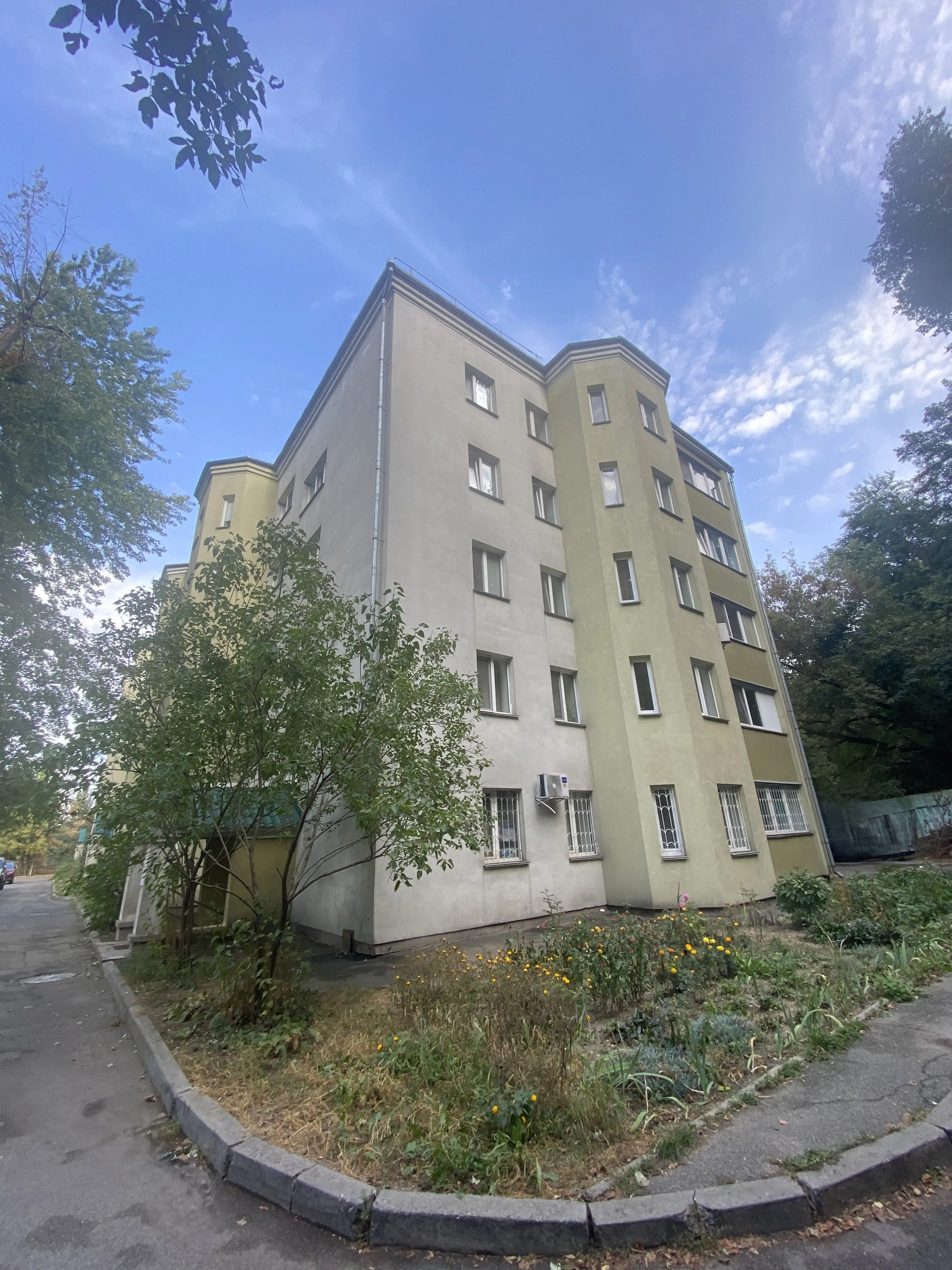 Фото Selling a 3-room apartment, 91 sq.m., Kyrylivska Street (Frunze Street) 85/87 Kyiv, price: 105000 $, code 1117