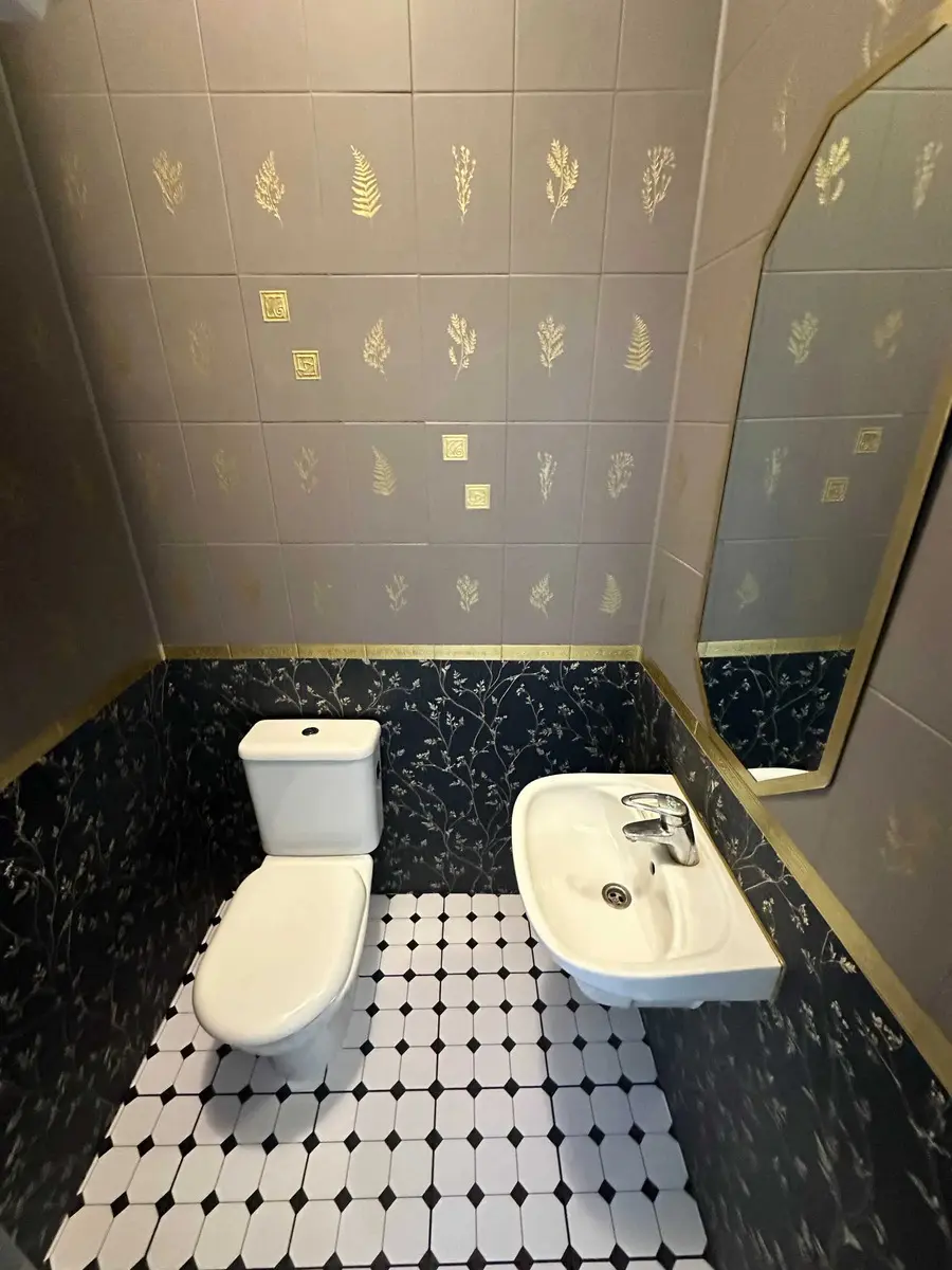 Фото Selling a 4-room apartment, 110 sq.m., Aviakonstruktora Antonova Street  Kyiv, price: 125000 $, code 1802