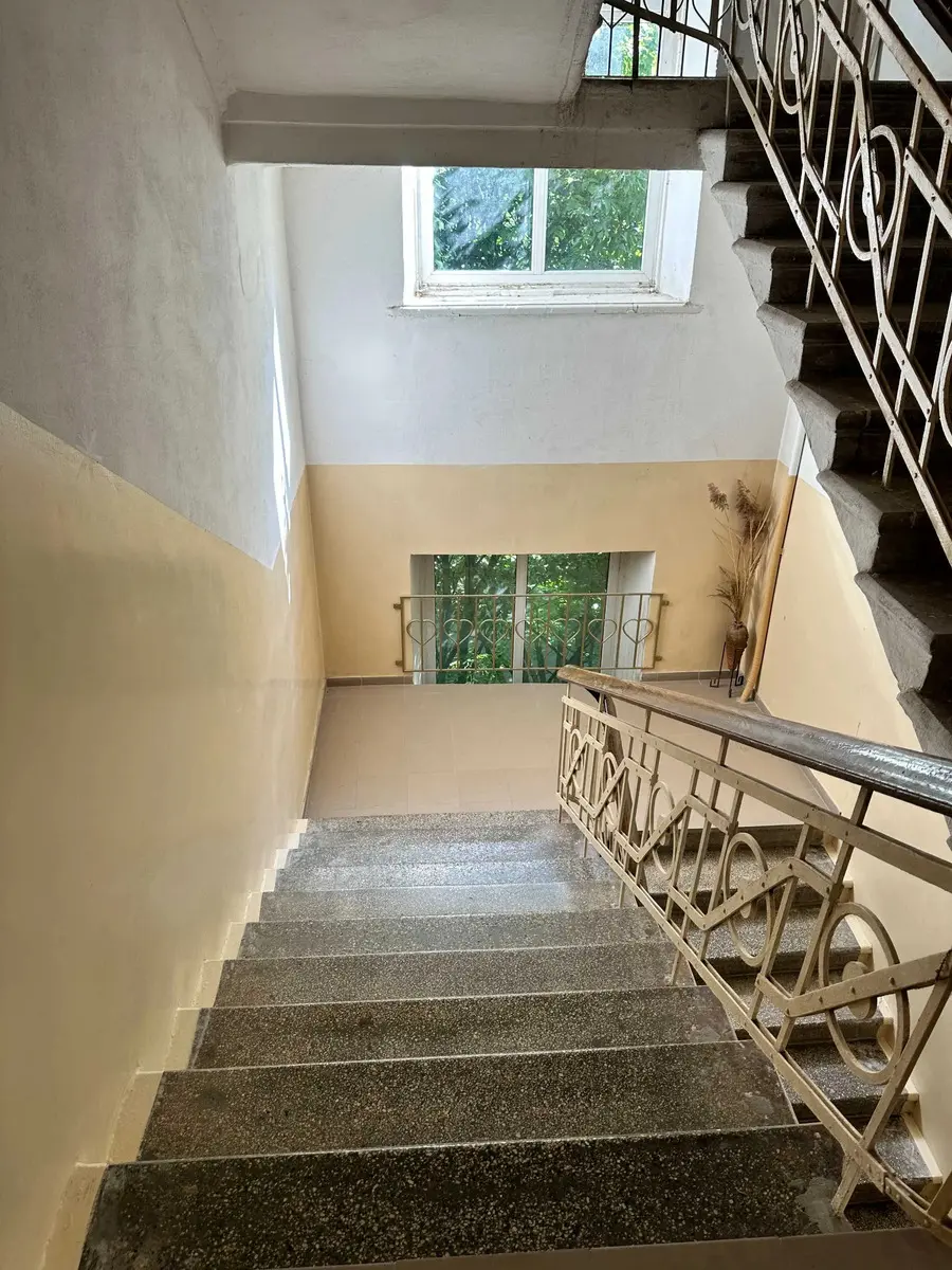 Фото Selling a 4-room apartment, 110 sq.m., Aviakonstruktora Antonova Street  Kyiv, price: 125000 $, code 1802