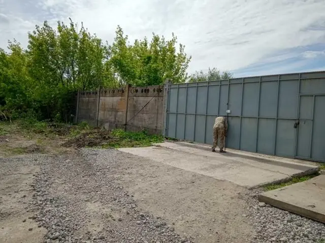 Фото Продаю склад, 1330 кв. м, Центральная ул.  Синельниково, цена: 55000 $, код 1813
