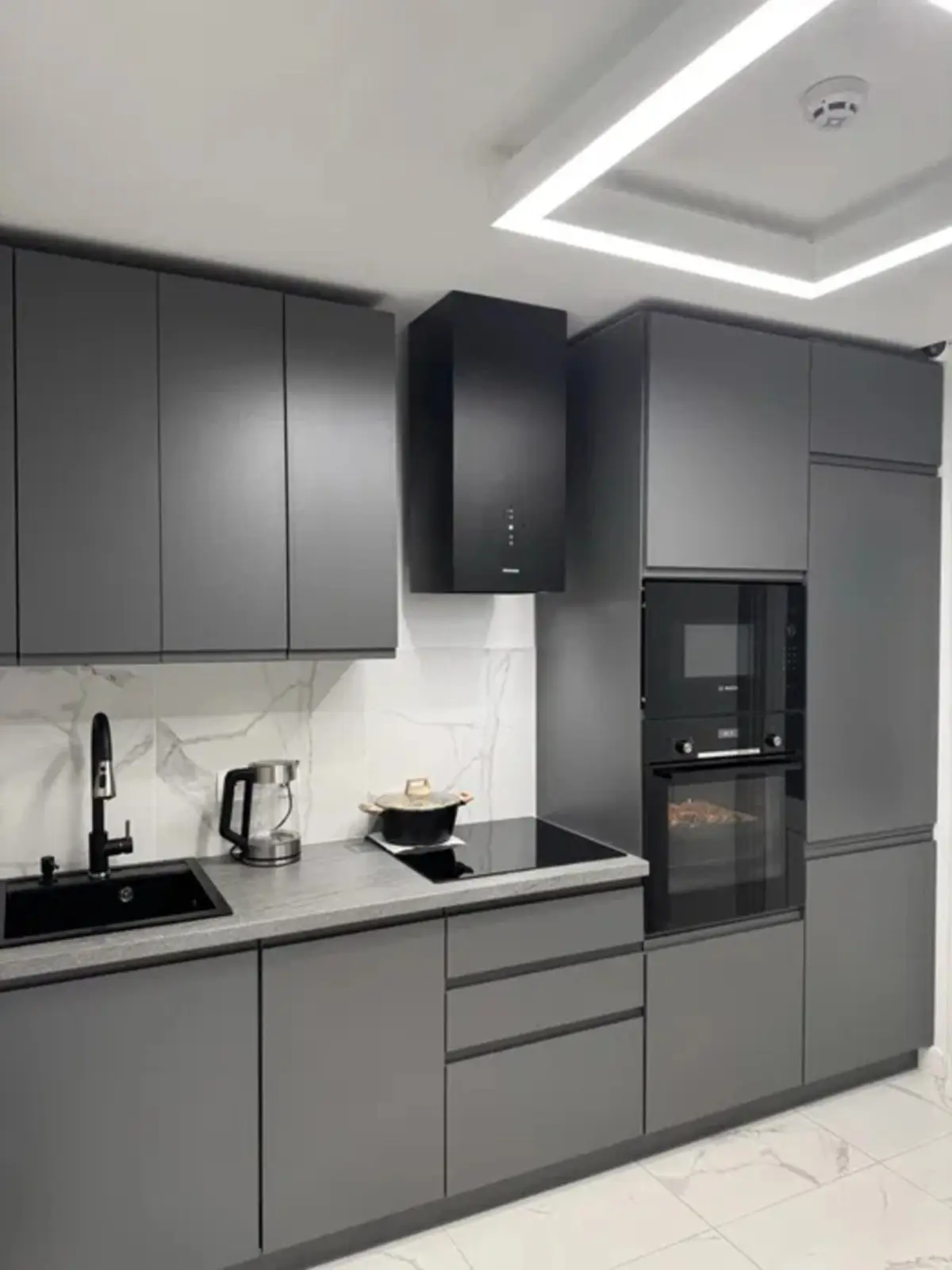 Фото Продаю 2 кімнатну квартиру, 34 кв. м, Якуба Коласа вул. 6б Київ, ціна: 42500 $, код 1814