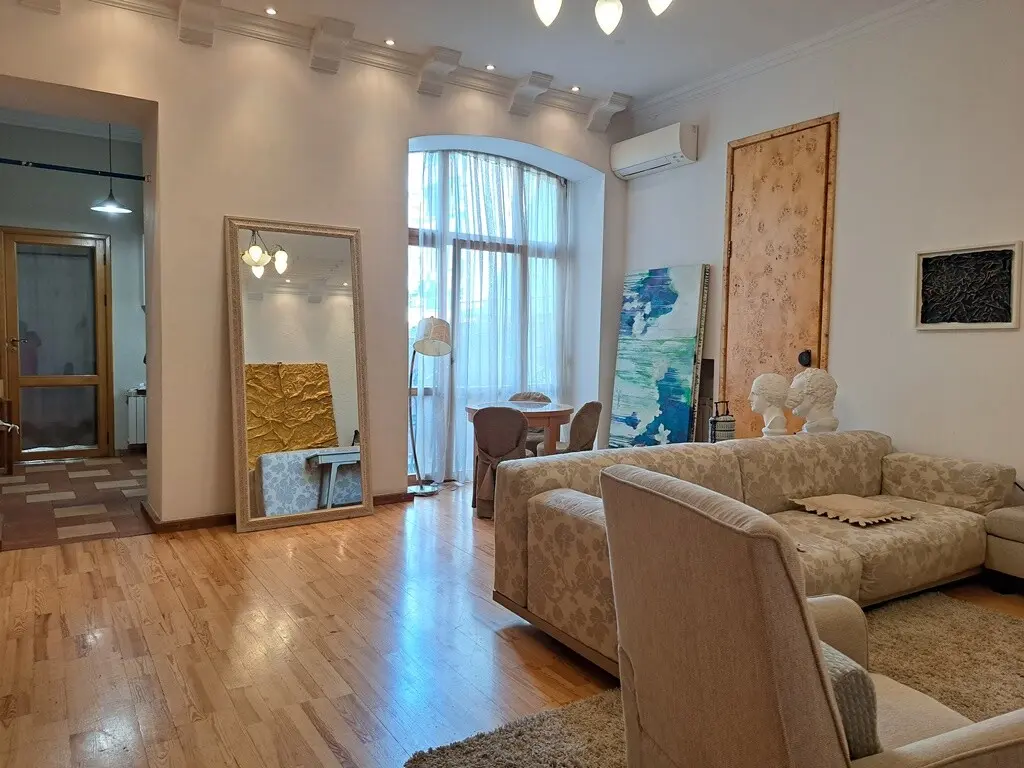 Фото Продаю 3 кімнатну квартиру, 90 кв. м, Симона Петлюри вул. (Комінтерну) 20 Київ, ціна: 170000 $, код 1818