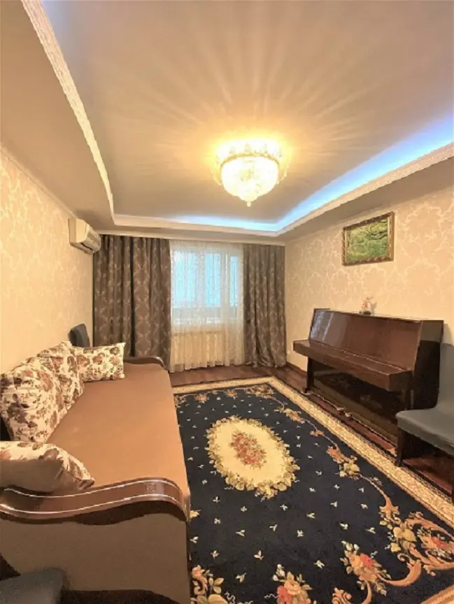 Фото Rent a 3-room apartment, Volodymyra Ivasiuka Avenue (Heroiv Stalinhrada Avenue) 26 Kyiv for long-term rent, price: 19000 UAH, code 1829