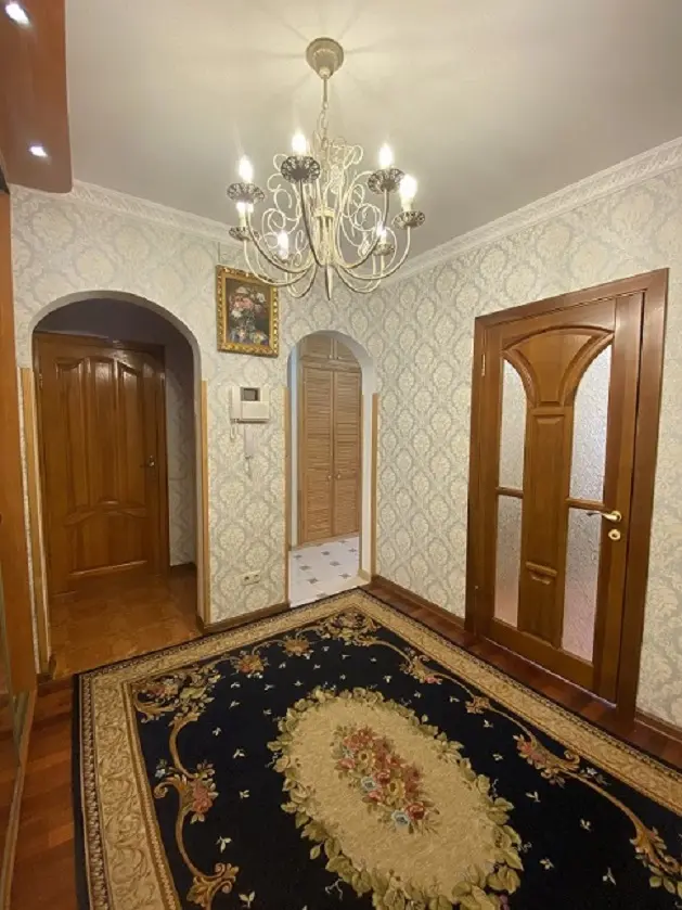 Фото Rent a 3-room apartment, Volodymyra Ivasiuka Avenue (Heroiv Stalinhrada Avenue) 26 Kyiv for long-term rent, price: 19000 UAH, code 1829