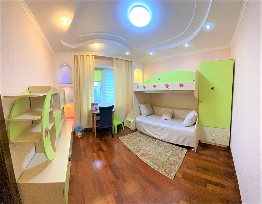 Фото Rent a 3-room apartment, Volodymyra Ivasiuka Avenue (Heroiv Stalinhrada Avenue) 26 Kyiv for long-term rent, price: 19000 UAH, code 1829