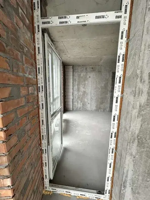Фото Selling a 1-room apartment, 55 sq.m., Prychalna Street  Kyiv, price: 77000 $, code 1834