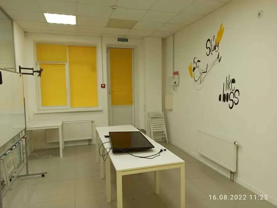 Фото Rent an office, Oleksandrivska Street 1 Kyiv for long-term rent, price: 60000 грн, code 1835