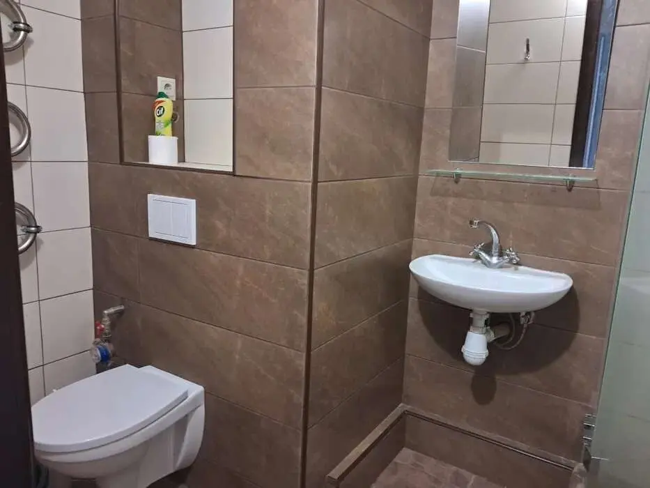 Фото Зняти 1 кімнатну квартиру, Ревуцького вул.  Київ в довгострокову оренду, ціна: 10800 грн, код 1838
