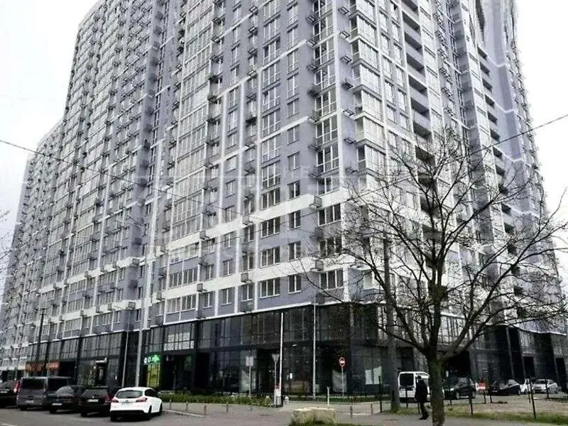 Фото Продаю 2 кімнатну квартиру, 62 кв. м, Ревуцького вул. 40 Київ, ціна: 77000 $, код 1840