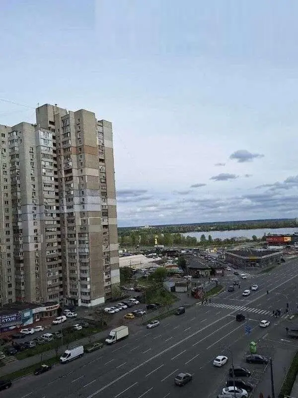 Фото Продаю 2 кімнатну квартиру, 62 кв. м, Ревуцького вул. 40 Київ, ціна: 77000 $, код 1840