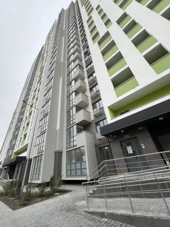 Фото Selling a 1-room apartment, 37 sq.m., Arkhitektora Verbytskoho Street 1 Kyiv, price: 72000 $, code 1850