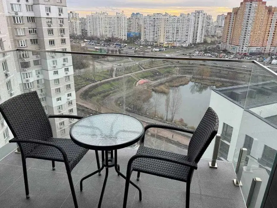 Фото Rent a 1-room apartment, Dragomanova Street 31 Kyiv for long-term rent, price: 28000 грн, code 1854
