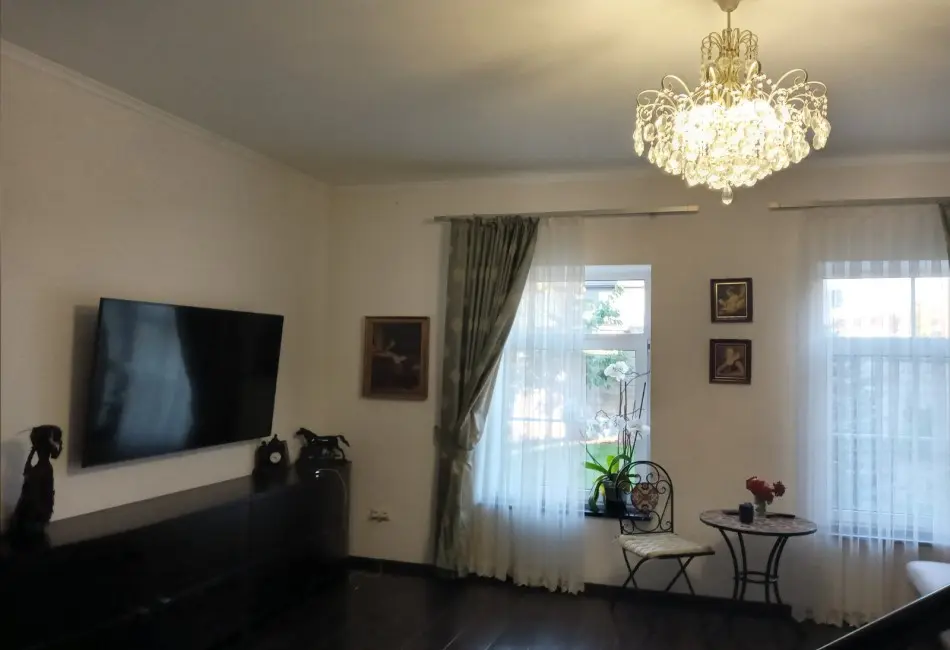 Фото Selling a house, 215 sq.m., 49th Sadova Street  Kyiv, price: 270000 $, code 1858