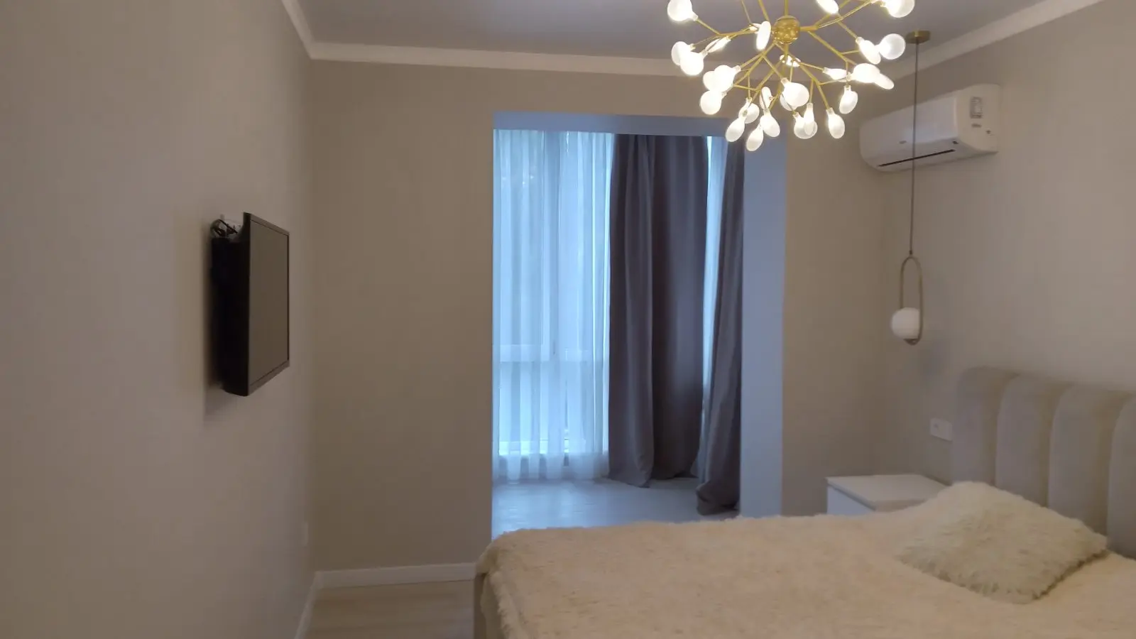 Фото Selling a 1-room apartment, 48 sq.m., Teplichna Street  Slobozhanske, price: 60000 $, code 1810