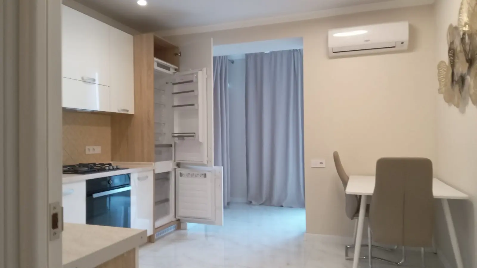 Фото Selling a 1-room apartment, 48 sq.m., Teplichna Street  Slobozhanske, price: 60000 $, code 1810