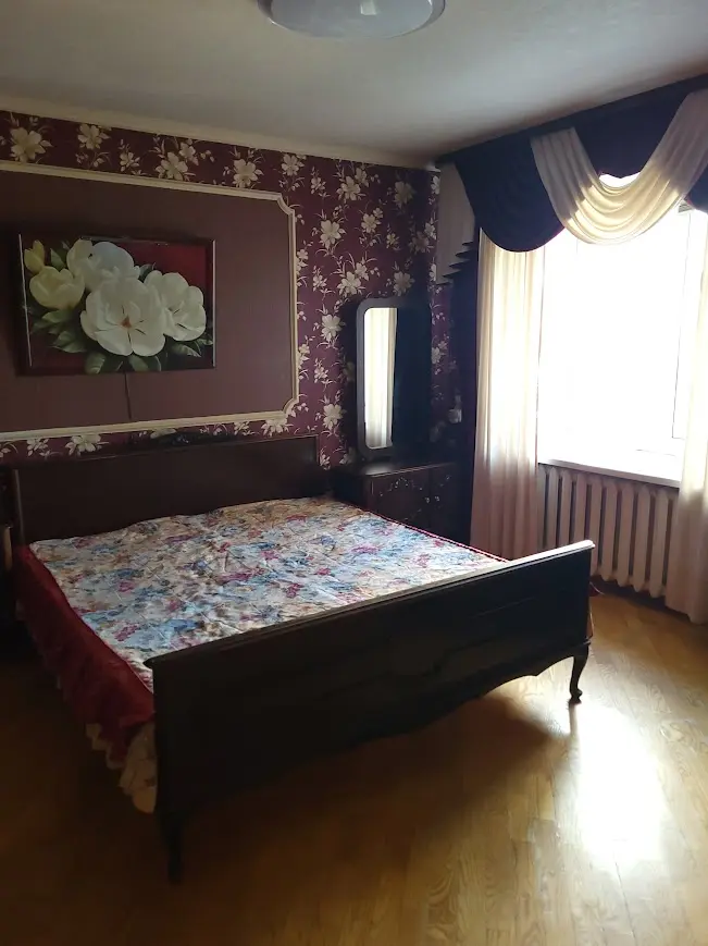 Фото Selling a 2-room apartment, 66 sq.m., Hrushevskoho Street  Brovary, price: 60000 $, code 1212