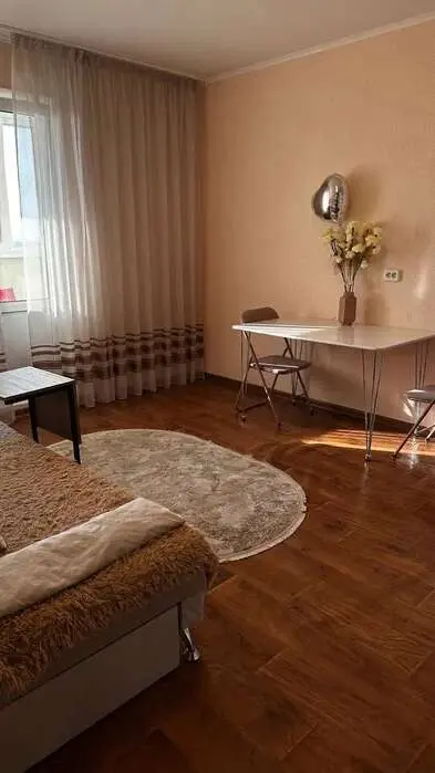 Фото Rent a 1-room apartment, Mykoly Vinhranovskoho street  Kyiv for long-term rent, price: 15000 грн, code 1862