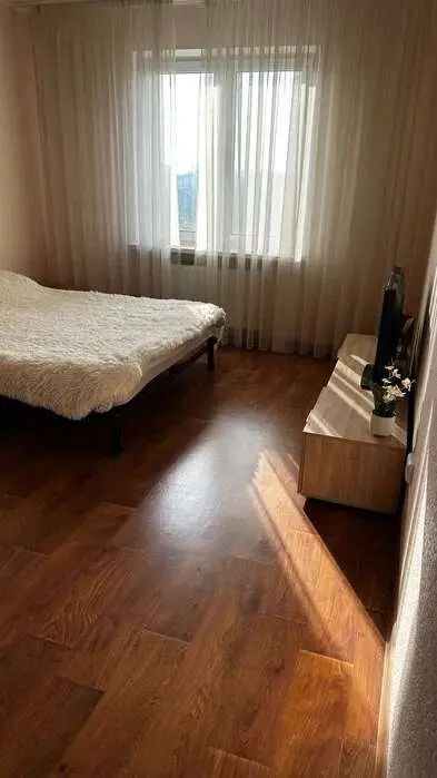 Фото Rent a 1-room apartment, Mykoly Vinhranovskoho street  Kyiv for long-term rent, price: 15000 грн, code 1862