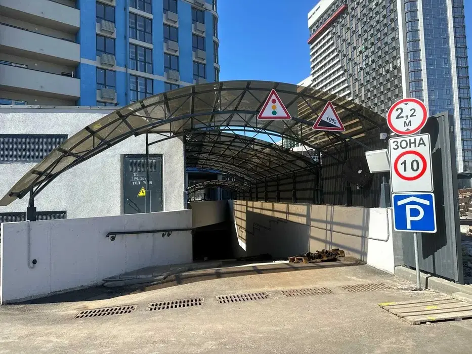 Фото Продаю 1 кімнатну квартиру, 47.8 кв. м, Дніпровська набережна 17 Київ, ціна: 63400 $, код 1863