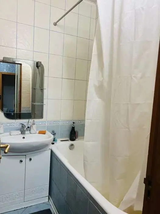 Фото Rent a 1-room apartment, Kharkivske Road 58 Kyiv for long-term rent, price: 15000 грн, code 1865
